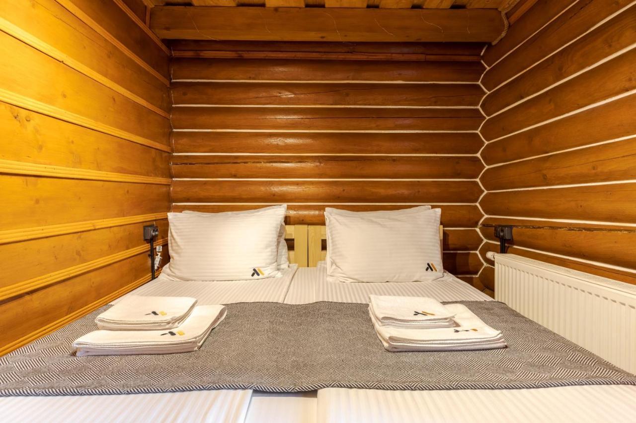 Gremi Hotel ドラゴブラト エクステリア 写真